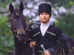 Cavalier du Caucase, Marty Voyance